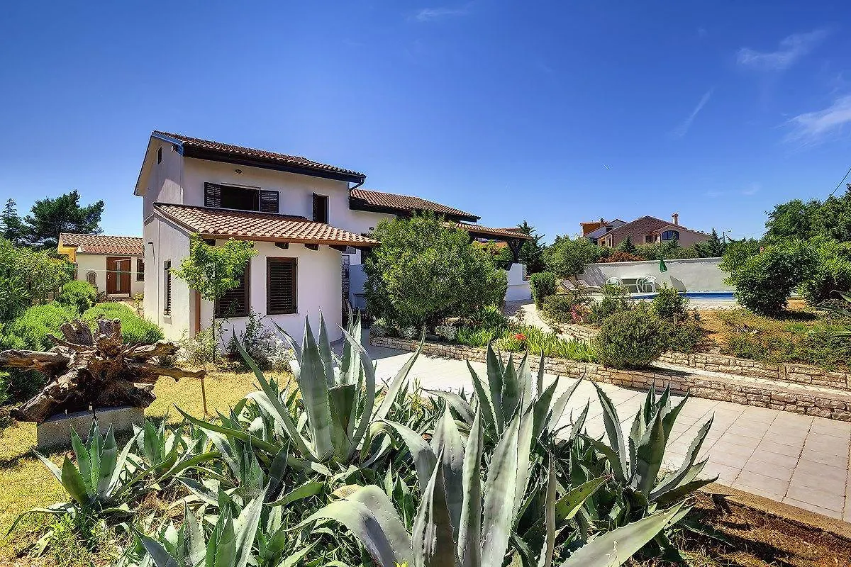 Villa Ruza Liznjan 0*,  Croatia