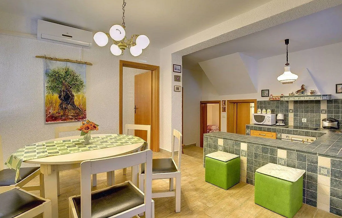 Villa Ruza Liznjan Holiday home