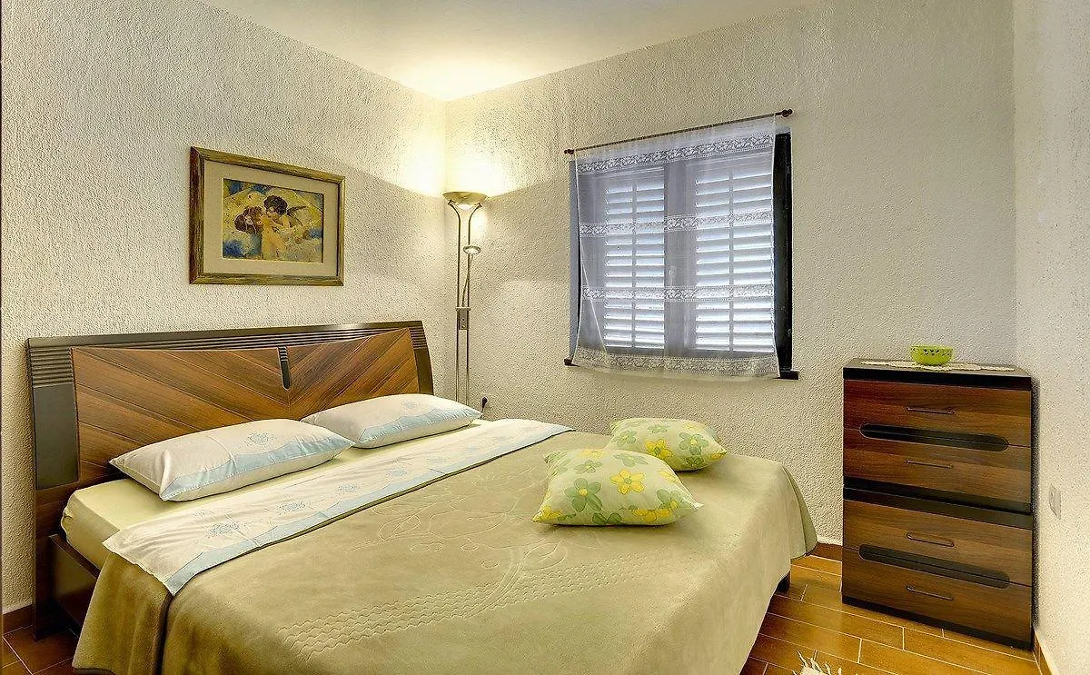 Villa Ruza Liznjan Holiday home